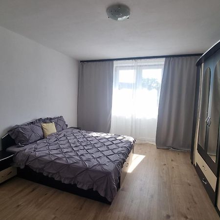 Apartament Central Питешти Экстерьер фото